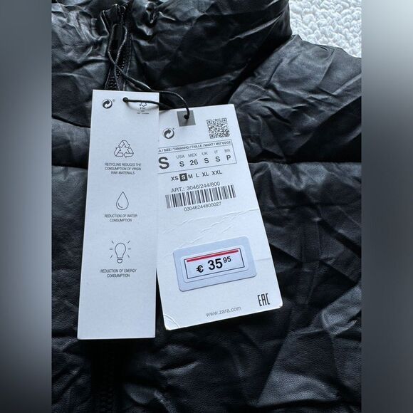 Zara  Leather Crop Puffer Vest Jacket Solid Black Womens Small - Picture 9 of 13